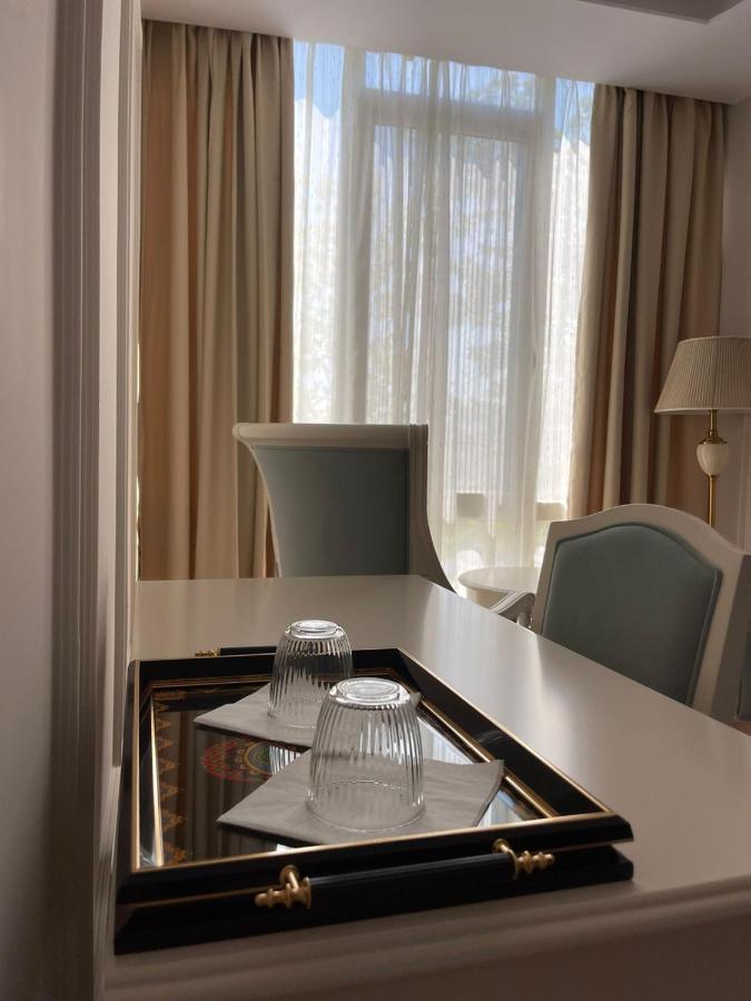 Sol Invictus Boutique Hotel Durres Albania Eksteriør billede