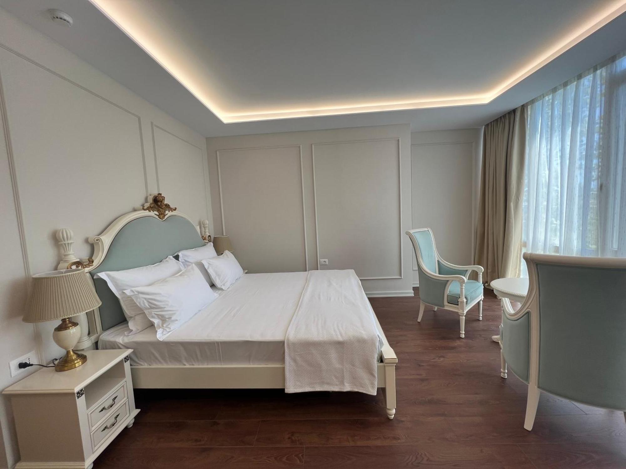 Sol Invictus Boutique Hotel Durres Albania Eksteriør billede